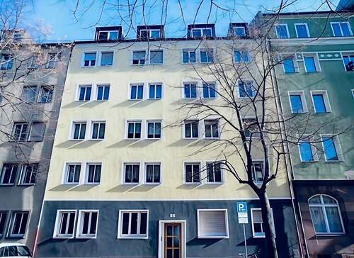 Hausansicht_Pilotystr. 58 - Zentrale Nordstadtbestlage - attraktive 3-Zi.-Wohnung (provisionsfrei)