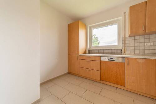 Küche mit Einbauküche - 