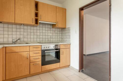 Küche mit Einbauküche - 