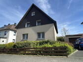 Straßenfront - 2-Familienhaus in Bielefeld-Stieghorst Stadtrandlage