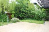 Garten mit viel Sonne - 