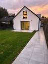 Haus hinten - 
