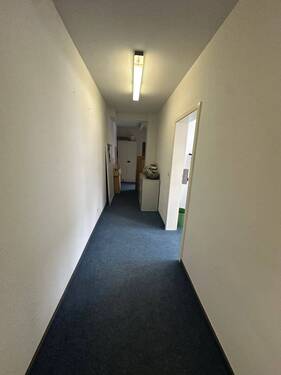 Flur/Eingangsbereich - Bürofläche in der Rahlstedter Fußgängerzone!