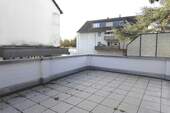 Übergroße Terrasse - 3-Zimmerwohnung mit großer Dachterrasse mitten in Leverkusen-Lützenkirchen!