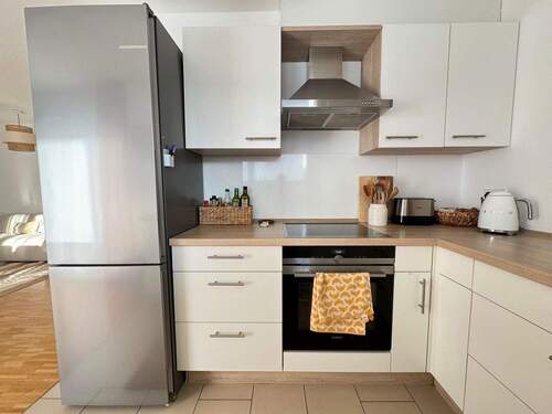 Küche + Kühlschrank - 