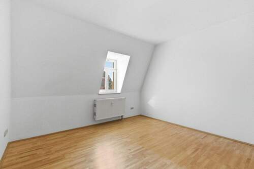 Kinder o. Arbeitszimmer - 