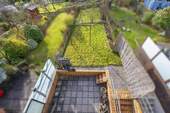 Blick Terrasse + Garten - 