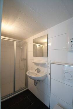 Badezimmer - Etagenwohnung mit 30,00 m&sup2; in Oldenburg zur Miete
