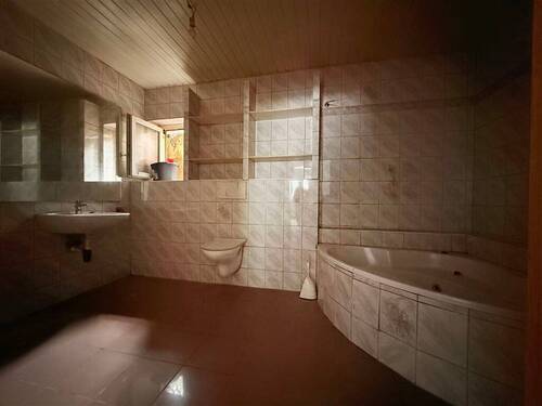 Bad mit Fenster - 