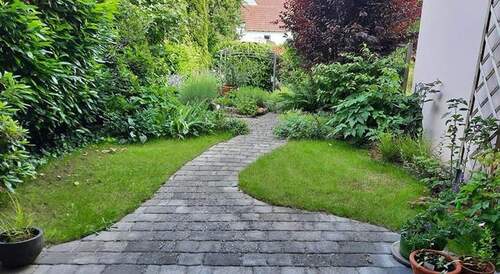 Blick in Garten - 