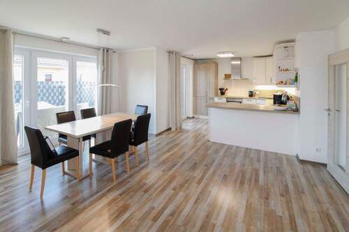 Blick in die offene Küche - 