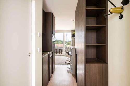 Entrée und Garderobe - 