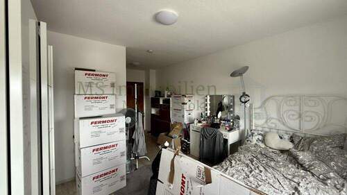 Zimmer Ansicht 1 - 1 Zimmer Etagenwohnung in Ludwigshafen