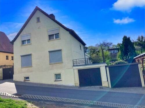 Hausansicht - 4 Zimmer Einfamilienhaus zum Kaufen in Hergisdorf
