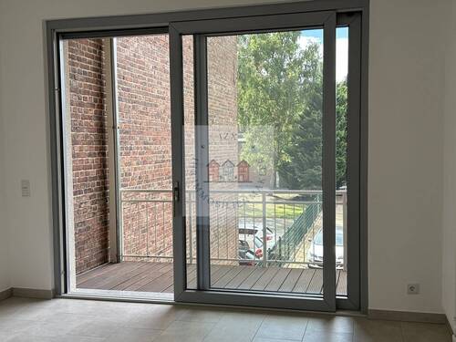 Küche -Balkon - Mehrfamilienhaus, Wohnhaus mit 640,00 m² in Zwickau zum Kaufen