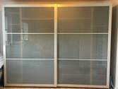Kleiderschrank - 