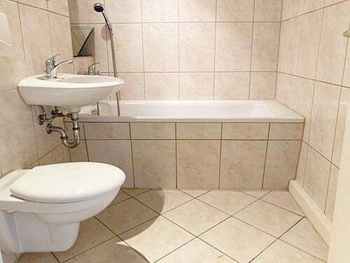 Badezimmer - 2 Zimmer Etagenwohnung in Hermsdorf