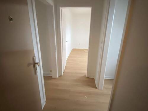 Flur - HH-Farmsen 2,5- Zimmer-Wohnung - 540,00 EUR Kaltmiete, ca.  52,00 m² Wohnfläche