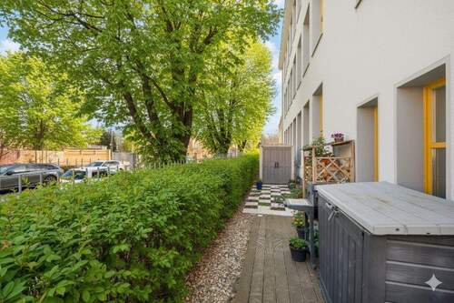 Garten / Seitenansicht - 