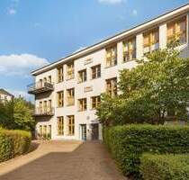 Exklusive Designerwohnung mit Loftcharakter und Privatgarten in denkmalgeschützten Puccini-Hofgärten - Berlin Weißensee