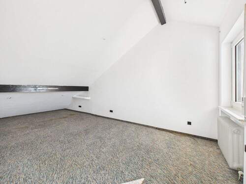 Gemütliches Kinderzimmer OG - 