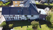 Seitenansicht - Einfamilienhaus mit 215,00 m&sup2; in Nettersheim / Marmagen zum Kaufen