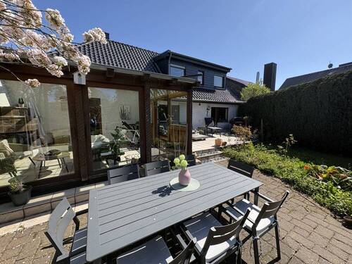 Terrasse und Wintergarten - 