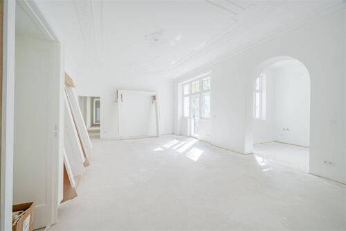 RB Küche und Essen - 8 Zimmer Etagenwohnung zum Kaufen in Berlin