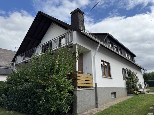 Seitenansicht - 5 Zimmer Etagenwohnung zum Kaufen in Montabaur