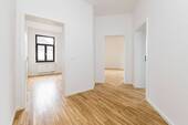 Baugleiche Wohnung - Flur - 