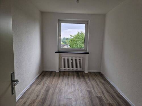 Schlafzimmer2 - 3 Zimmer Etagenwohnung in Duisburg