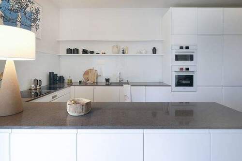 Einbauküche - Etagenwohnung mit 139,00 m² in Berlin zur Miete