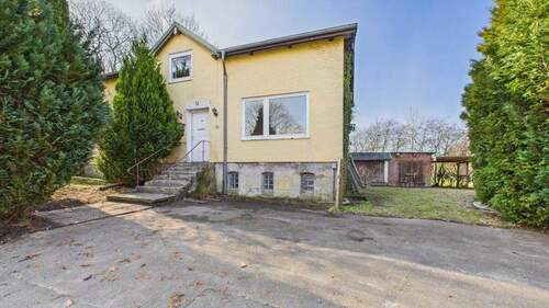 Willkommen Zuhause - 6 Zimmer Einfamilienhaus in Esgrus