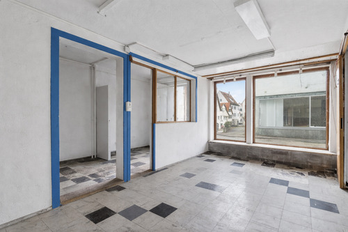 ChatGPT Image 12. März 2026, 11_00_24 - 9 Zimmer Mehrfamilienhaus, Wohnhaus zum Kaufen in Schwäbisch Gmünd