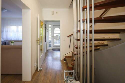 Diele EG - Reihenmittelhaus mit 102,10 m² in Monheim am Rhein zum Kaufen