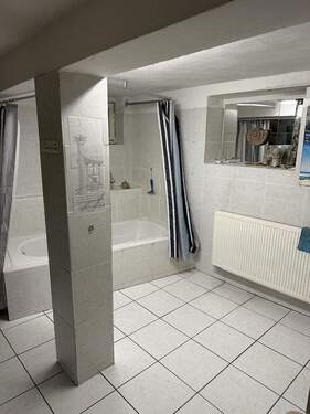 UG Badezimmer - 