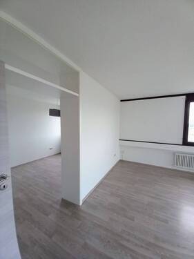 2.jpg - 4 Zimmer Etagenwohnung in Neu-Ulm