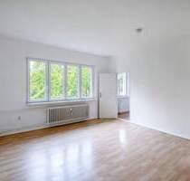 Ruhige Citylage - Sonniges 1-Zimmer-Apartment am Barbarossaplatz - Berlin Schöneberg