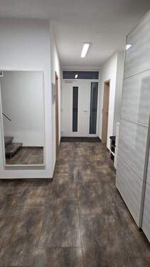 Eingangsbereich - Einfamilienhaus mit 150,00 m&sup2; in Künzelsau-Kemmeten zum Kaufen