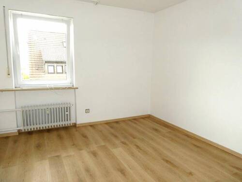 Zimmer 2 - 
