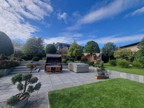 Jacuzzi und Strandkorb - 