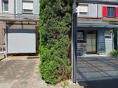 Eingang,Terrasse - Mehrfamilienhaus, Wohnhaus mit 177,00 m² in Eching zum Kaufen