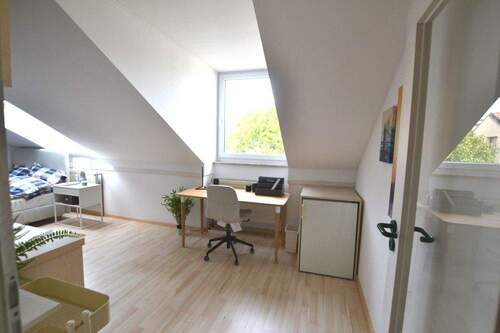 Blick auf Arbeitsbereich - 1 Zimmer Etagenwohnung in Regensburg