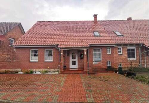 Vorderansicht - Charmantes Wohnen in ruhiger Wohnlage