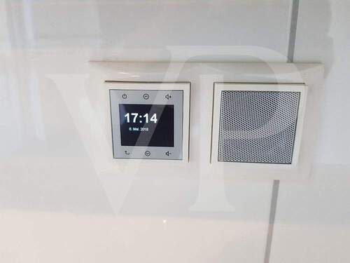 18 Intigrierte Radio im Vollbad - 