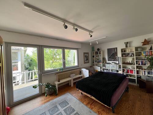 Zimmer 2 - 