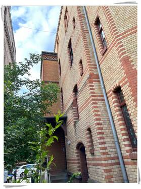 Zugang/Nordfassade - Mehrfamilienhaus, Wohnhaus zum Kaufen in Halle