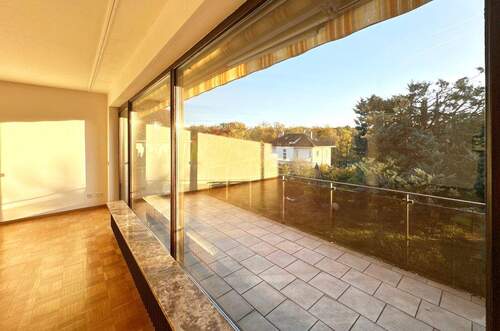 Balkon, OG - 6 Zimmer Reihenmittelhaus in Stuttgart