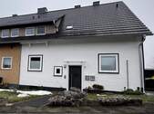 Bild 1 - Driedorf-Roth: Haus mit 2 modernen und gepflegten Wohneinheiten