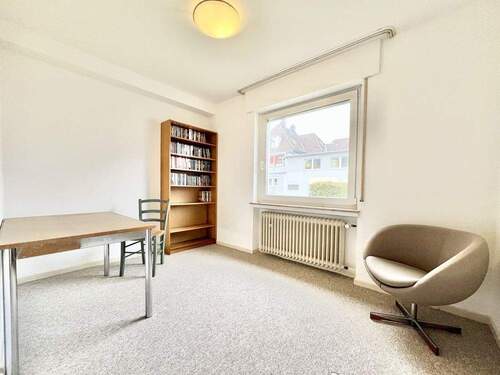 Arbeitszimmer Erdgeschoss - 